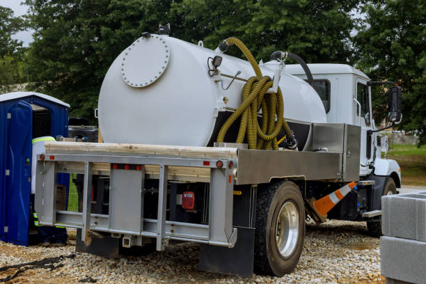 Portable Toilet Options We Offer in Cedarburg, WI