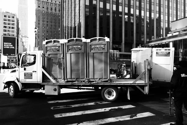 Affordable portable toilet rental in Cedarburg, WI